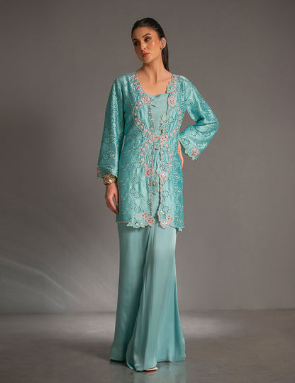 Look 3